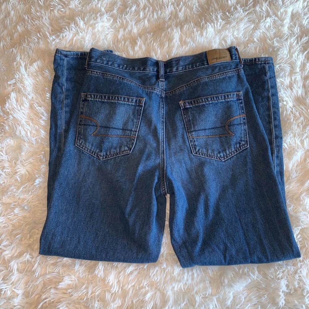 American Eagle Mom Jeans